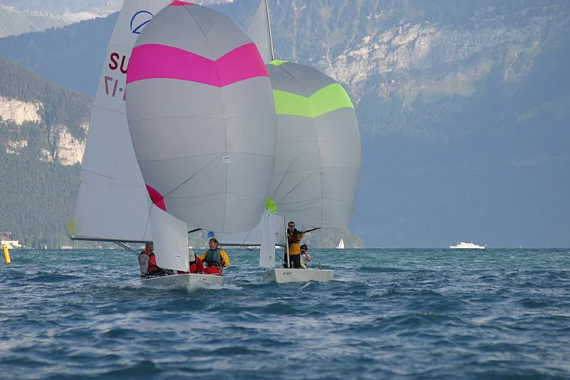ST-19: identische Boote, identische Segel, Match Race Training Segelschule Hilterfingen