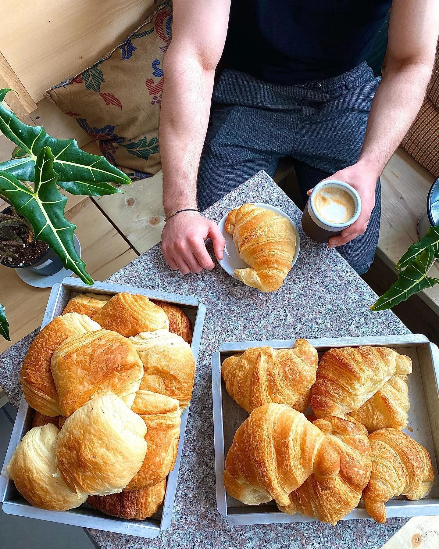 Viennoiseries véganes fraîches à tous les matins!