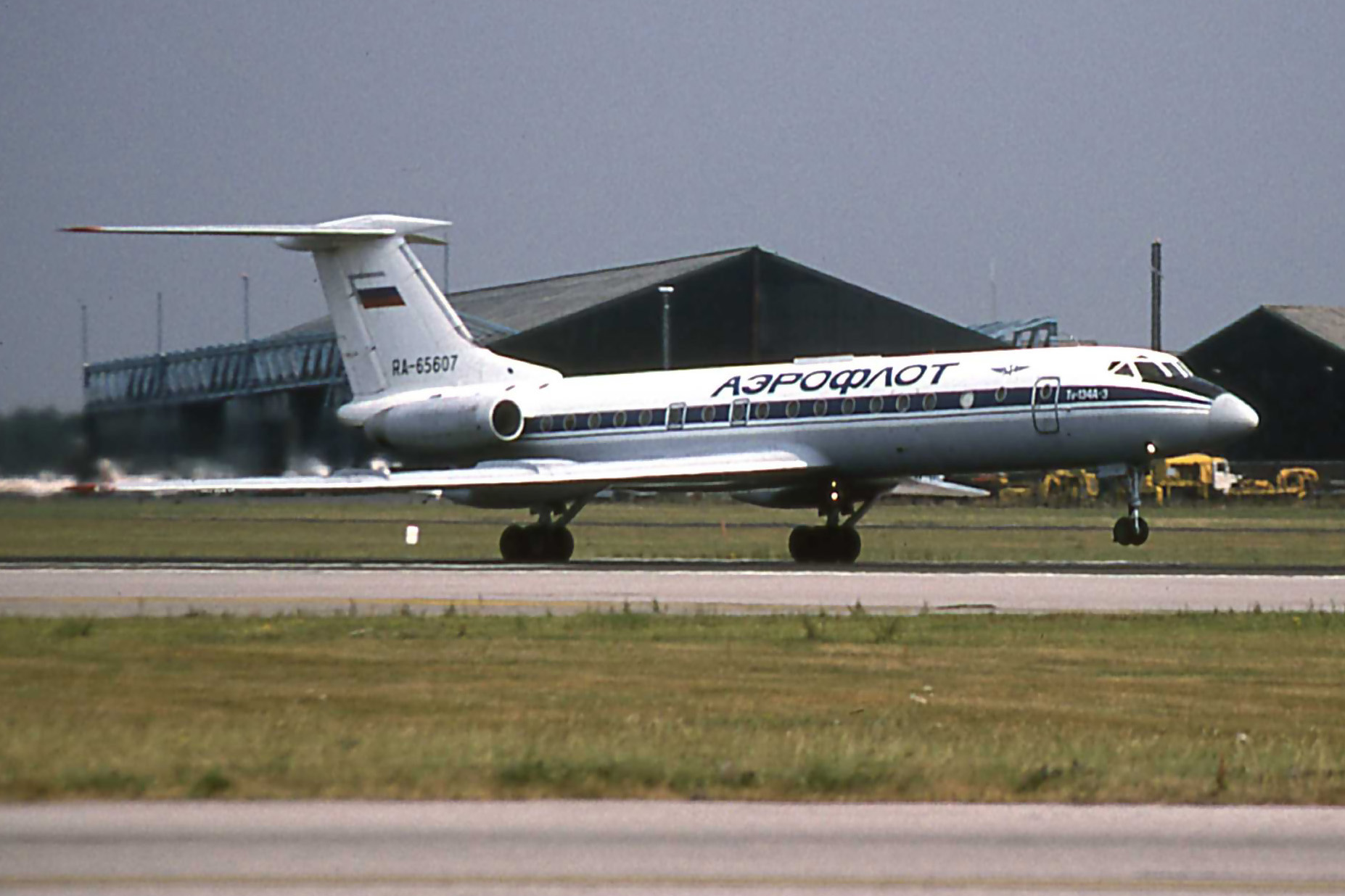 TU-134 RA-65607 (10.08.1995) a.jpg