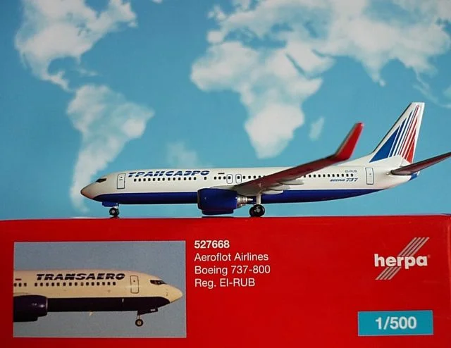 Herpa Transaero 737-800.jpg