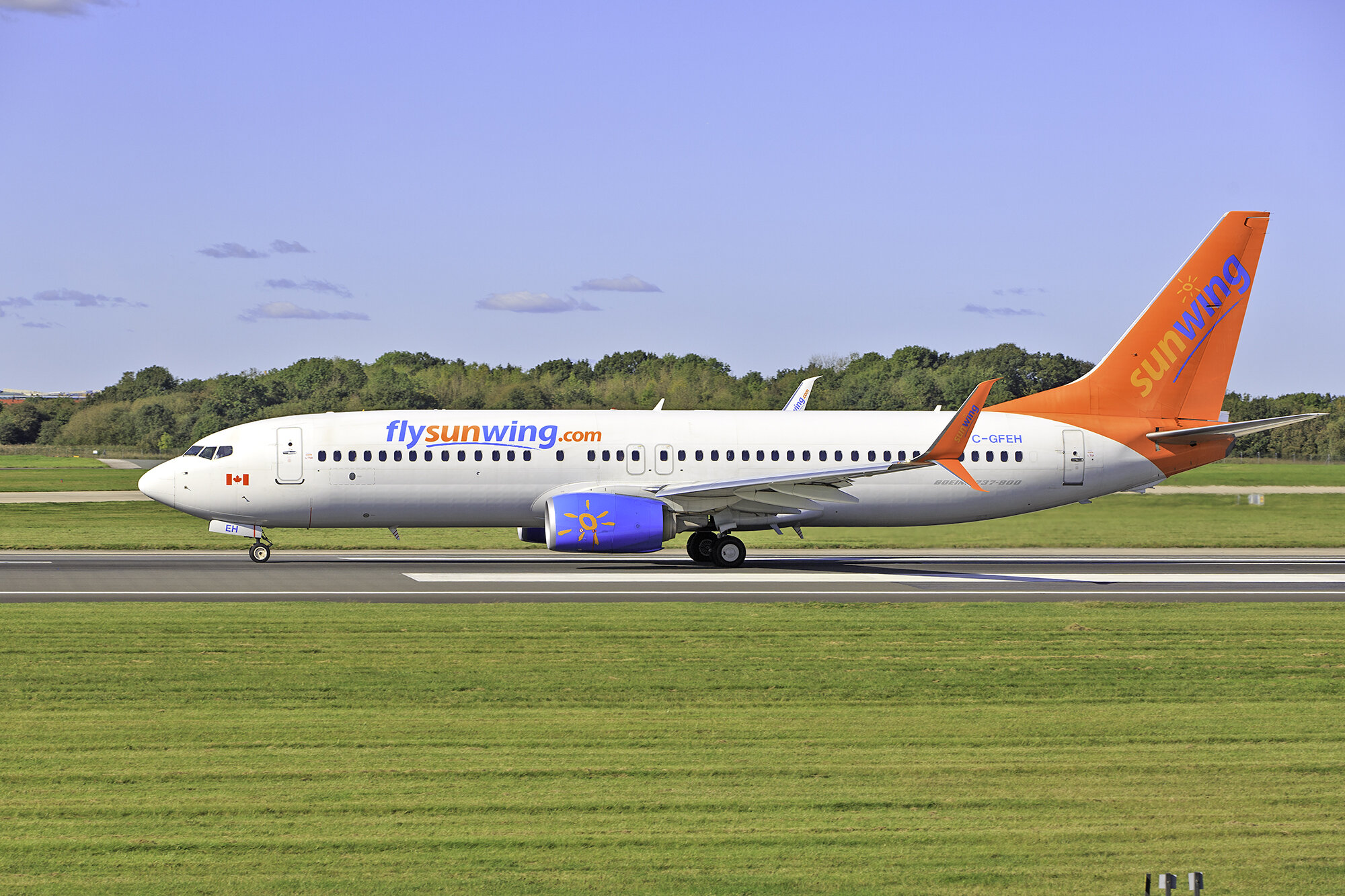 Sunwing B737-800 C-GFEH departing MAN on 2nd October. Photo: Paul Bailey