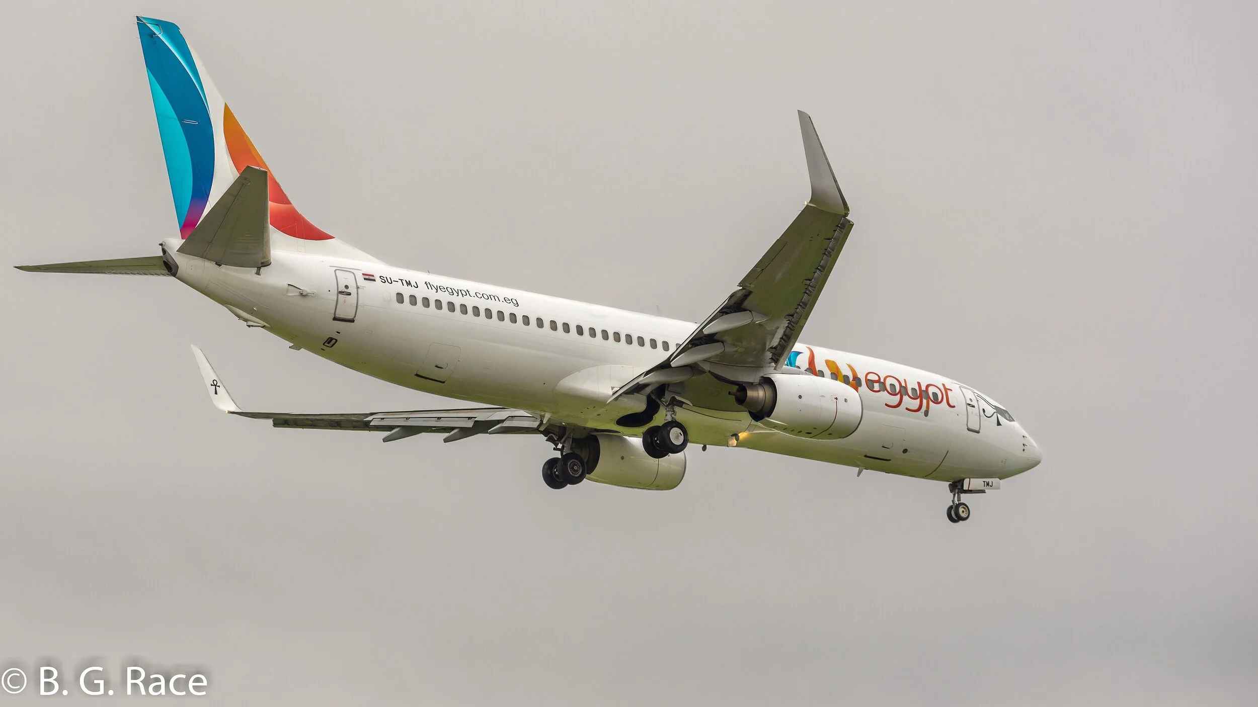 Fly Egypt operated B737-800 SU-TMJ into Manchester on 15th October. She is pictured on short final to Runway 23 Right. Photo: B.G.Race.