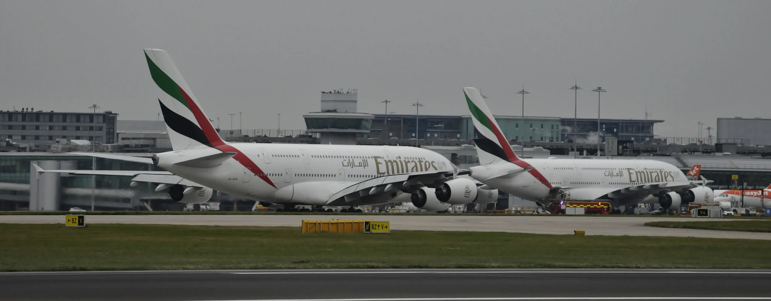 Right place,right time and two for the price of one! Emirates A380’s at MAN 9th November 2019. Photo:Darren Moston.