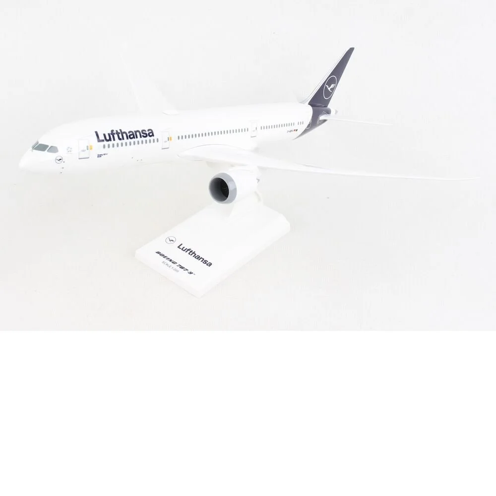 skymarks-models-skr1096-boeing-787-9-lufthansa-d-abpa-x39-192703_1.jpg