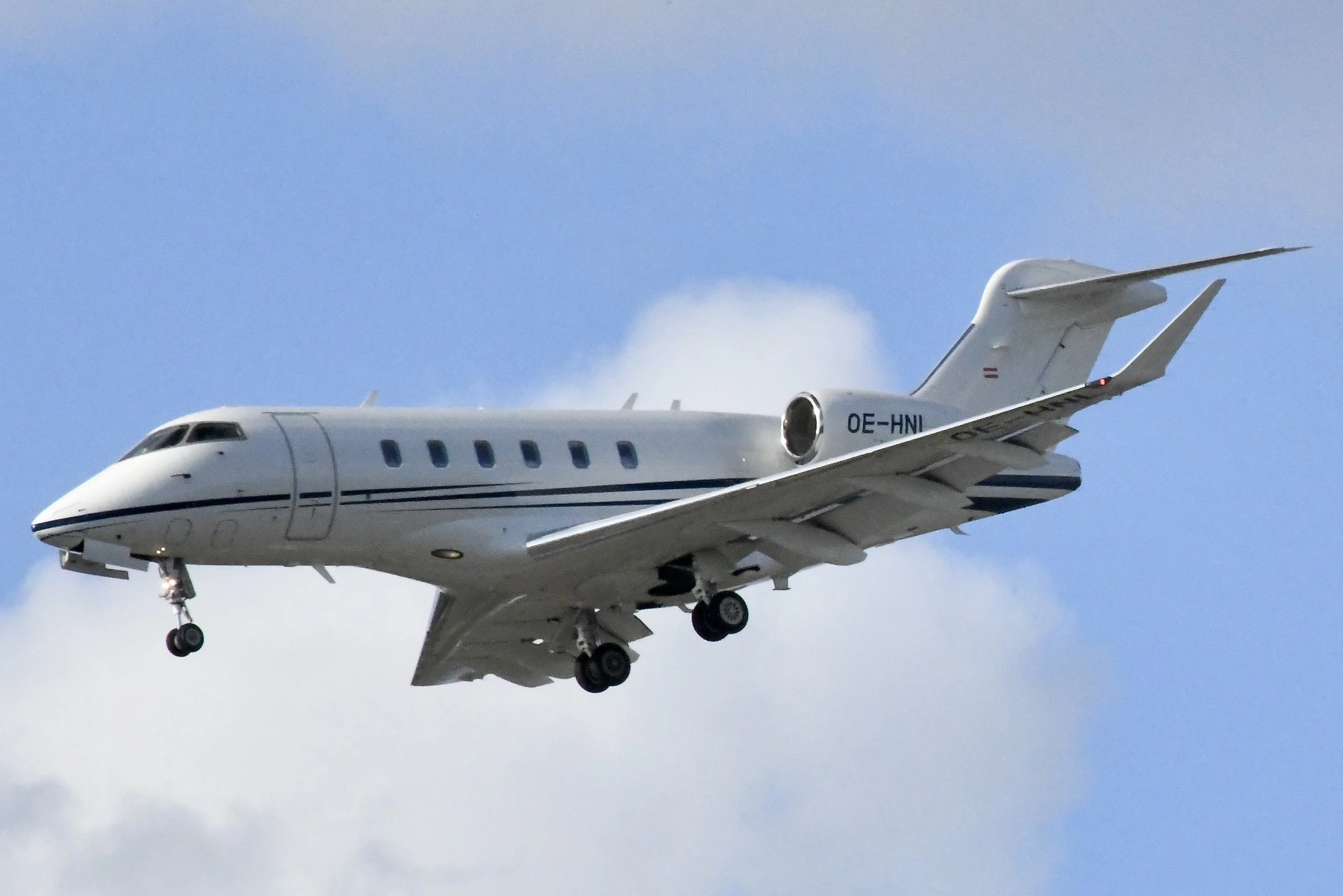 4th September 2026 - Avcon Aviation Bombardier Challenger 350 OE-HNL was photographed on short finals arriving from Nice by Liam McManus