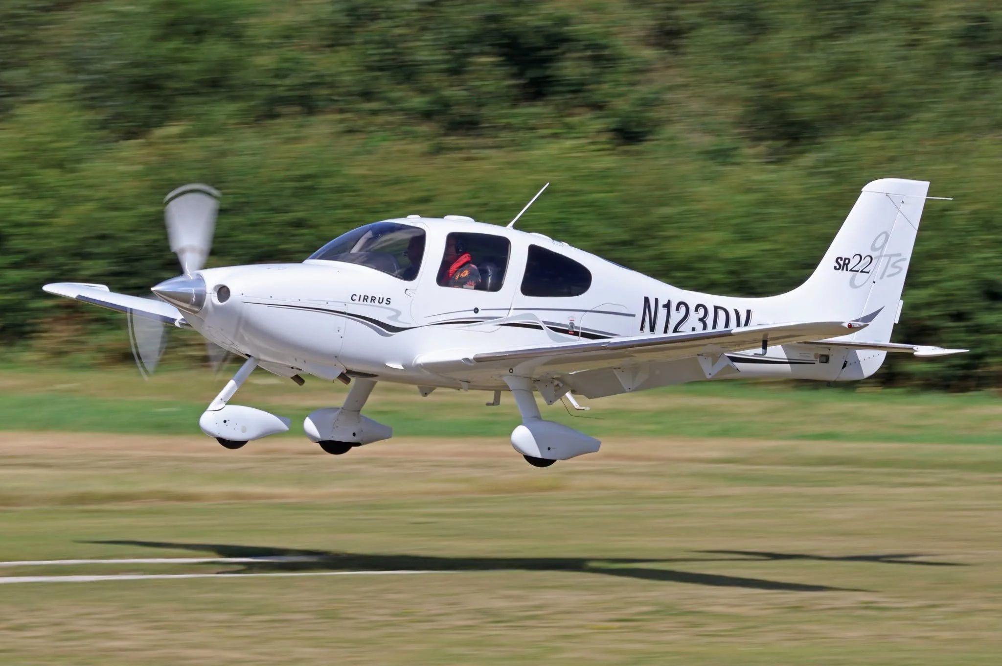 30th July 2026 - Cirrus SR22 A123DV at Barton.  Photo: Simon Edwards
