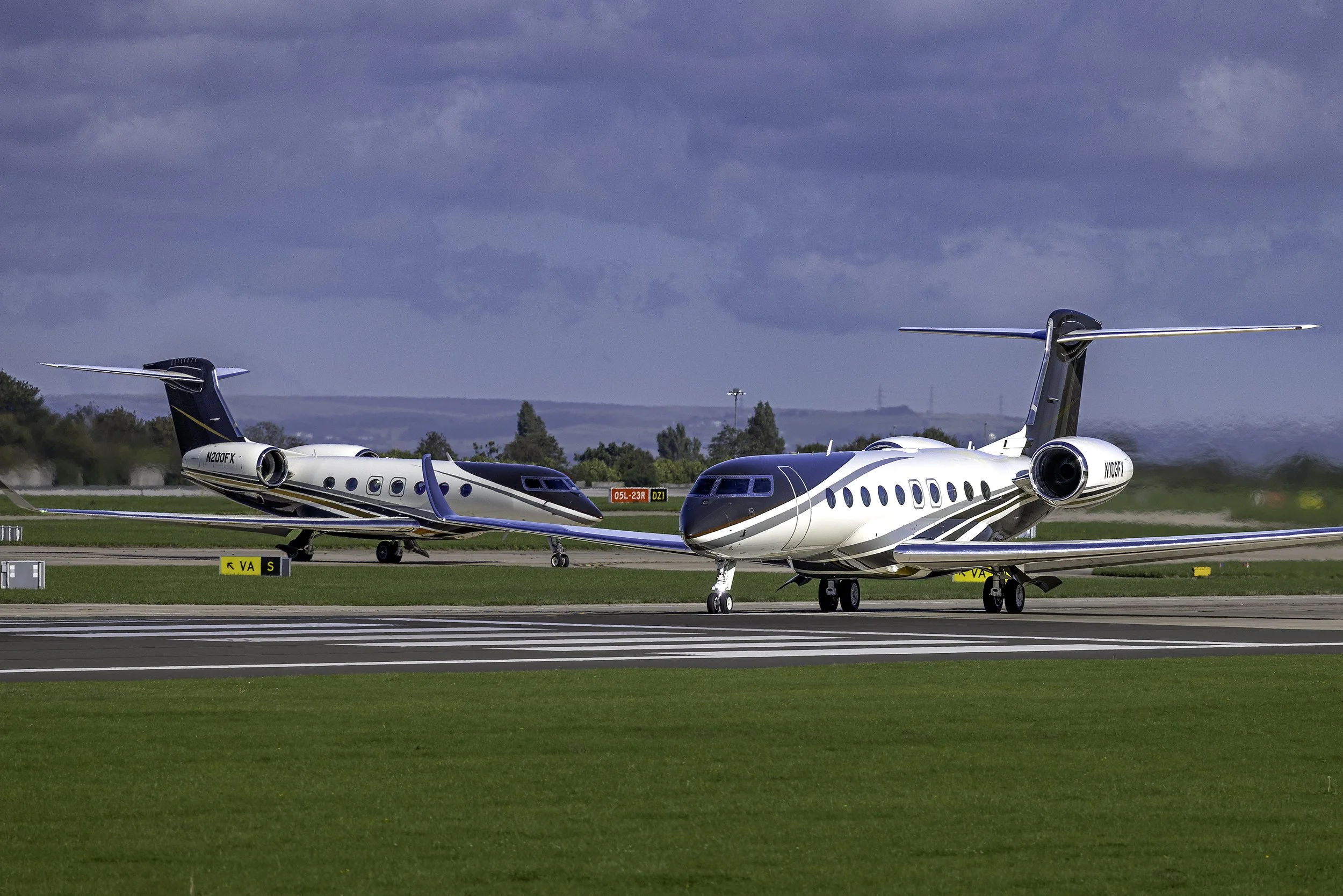 30th September 2026 - two nice flexjet Gulfstreams departing Manchester this morning.  N103FX a G700 was heading for Atlanta & N200FX a G500 was off to Teterboro. Photo: Paul Bailey