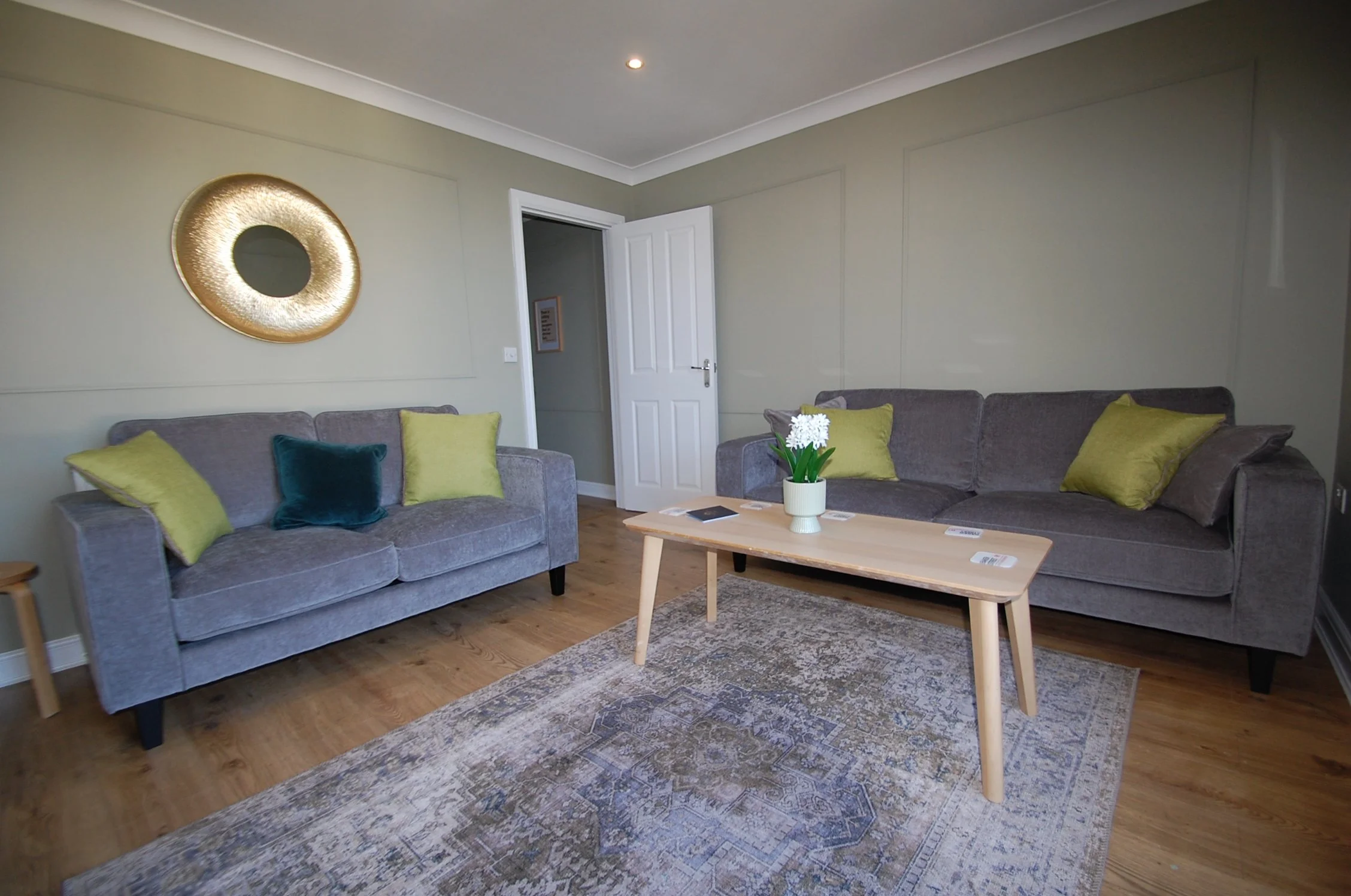 Lestrade Cosy Dragons (6).JPG