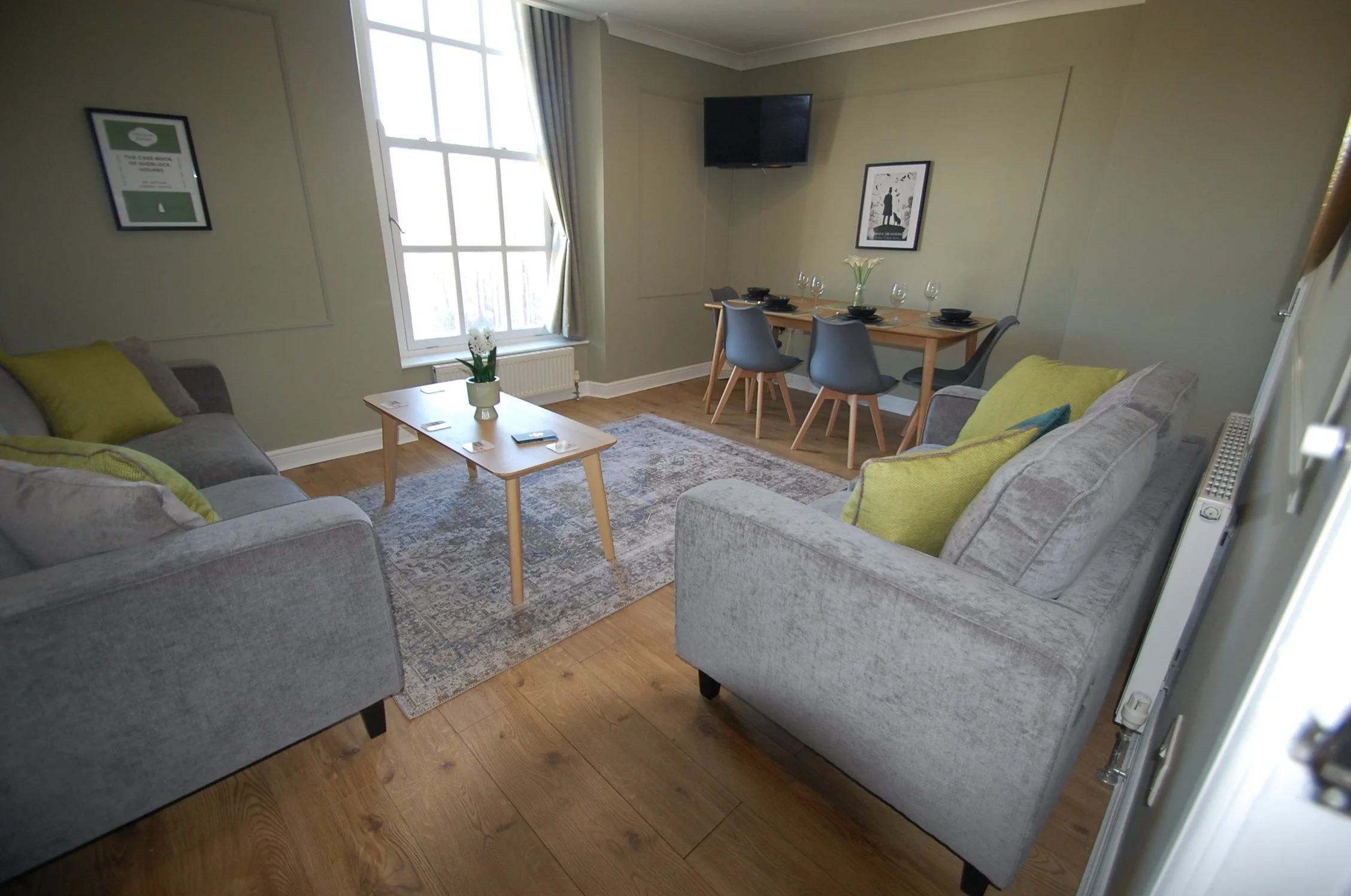 Lestrade Cosy Dragons (8).JPG