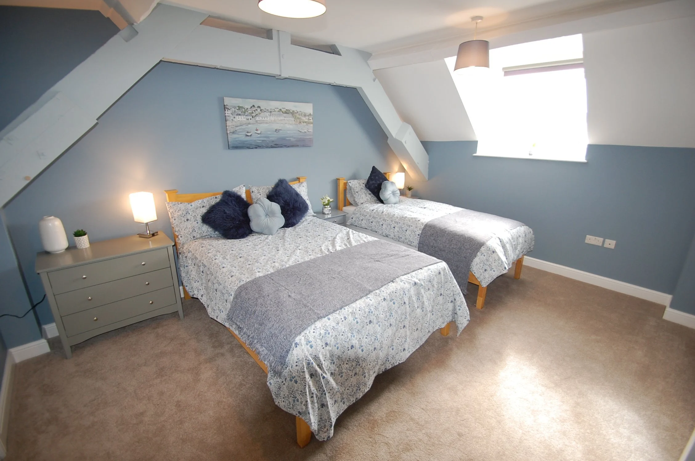 Watson Cosy Dragons (36).JPG