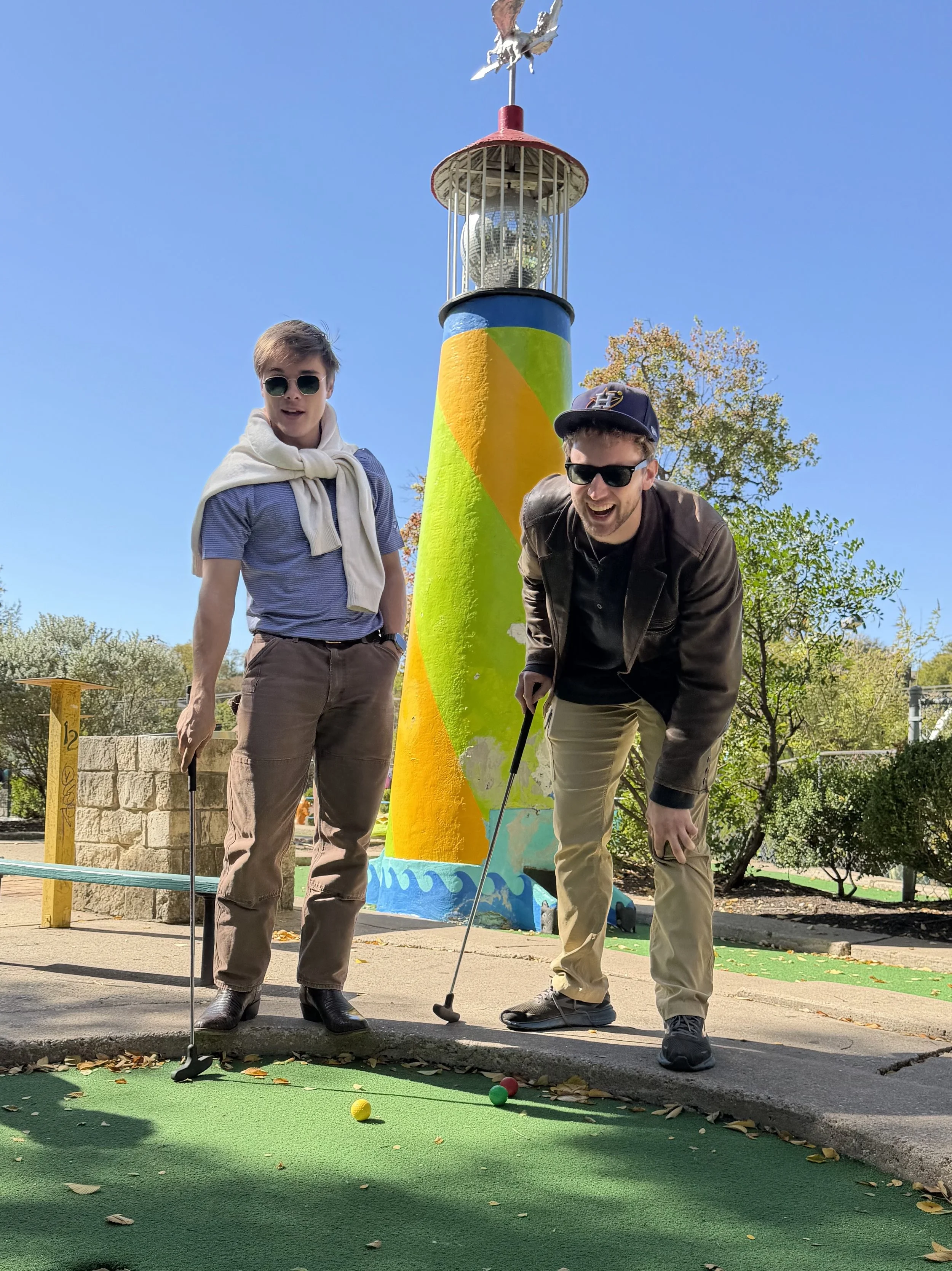 michael_aaron_Minigolf.jpg