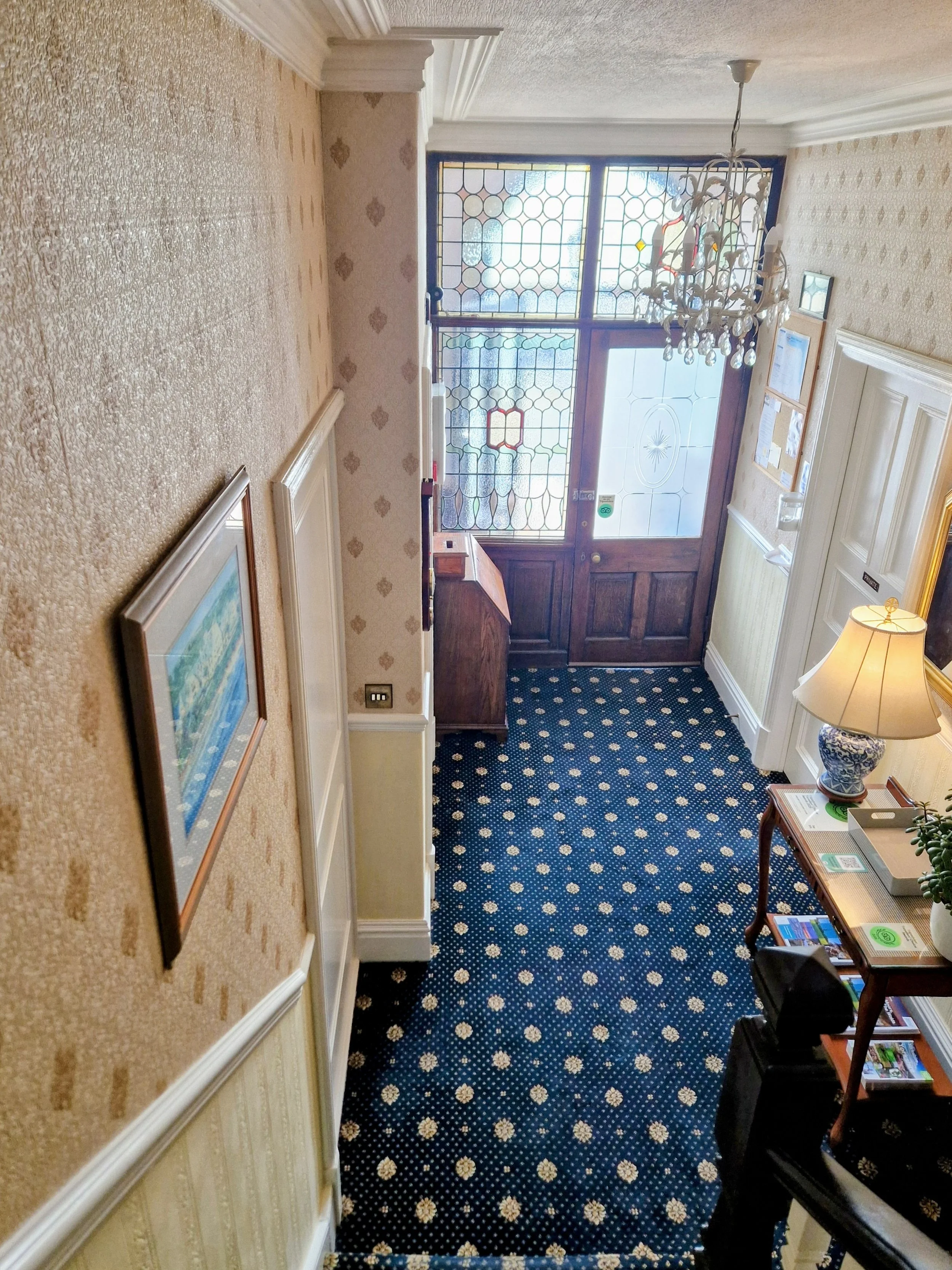 lobby1-.jpg.jpg