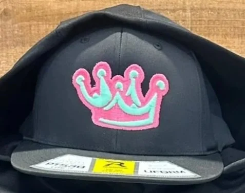 PTS30 Black pink crown hat