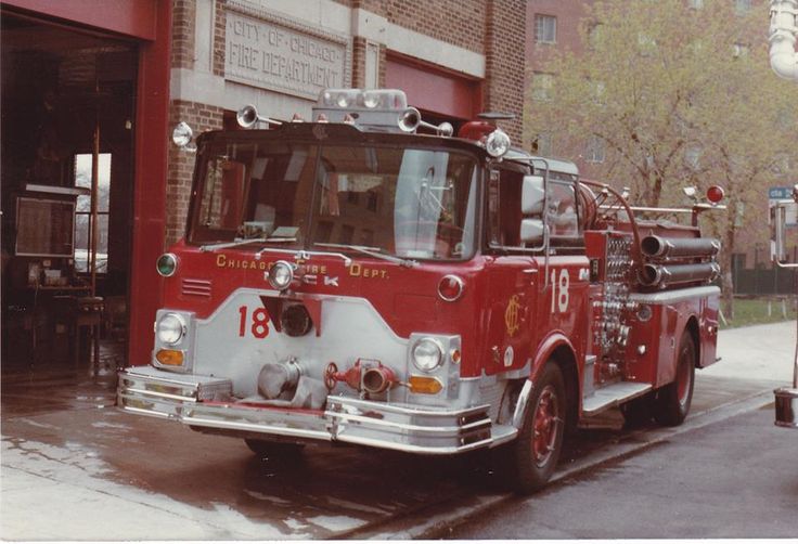 075478abdf09948cc04ca6e057d50fd1--fire-dept-chicago-fire-department.jpg
