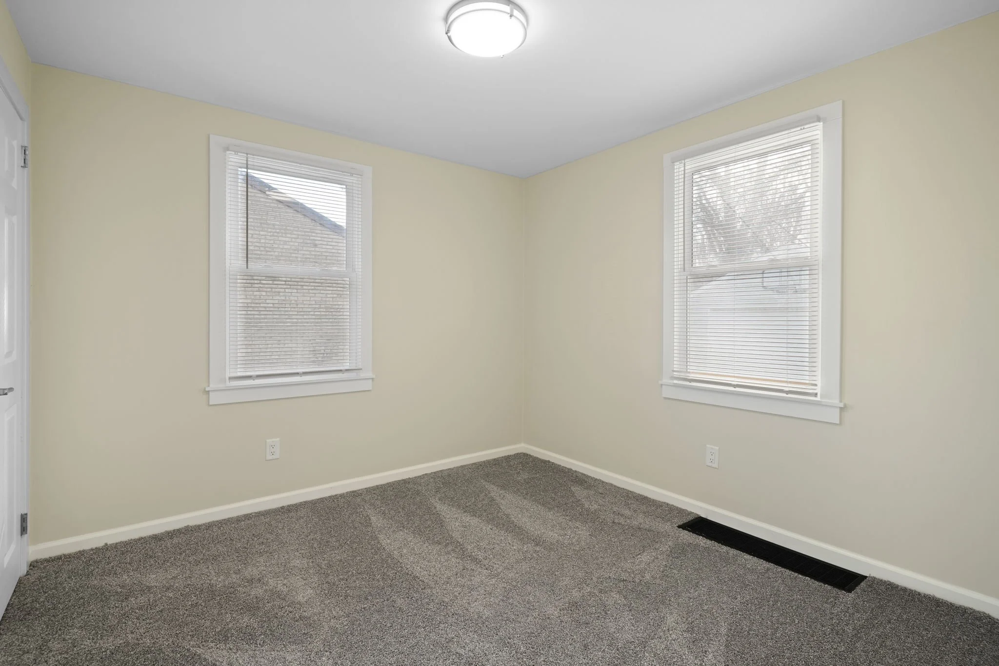 6-web-or-mls-DSC07866.JPG