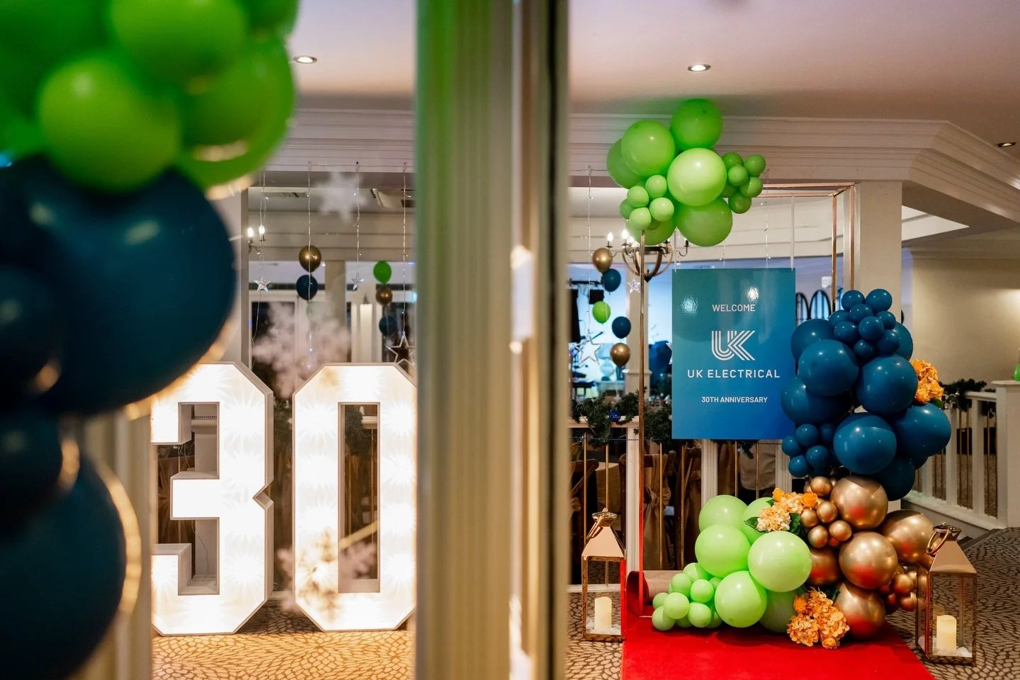 Cracking party for these lot!
Great accomplishment in business for 30 years 🍾
Hosted at the fabulous @hogarthsstonemanor 
.
.
.
#kidderminstereventphotography #eventphotography #eventphotographer