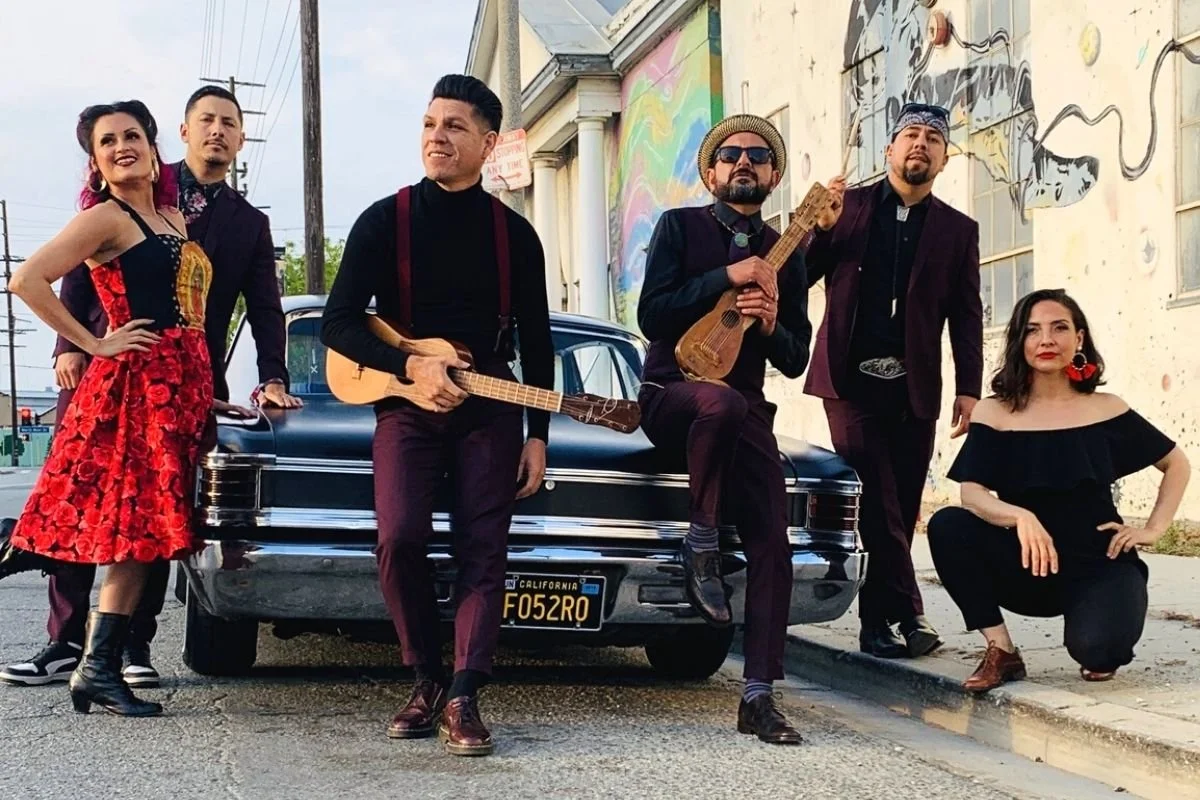 Episode 196: Hot Mess Express