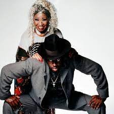 Episode 230: Gringos Sample Us