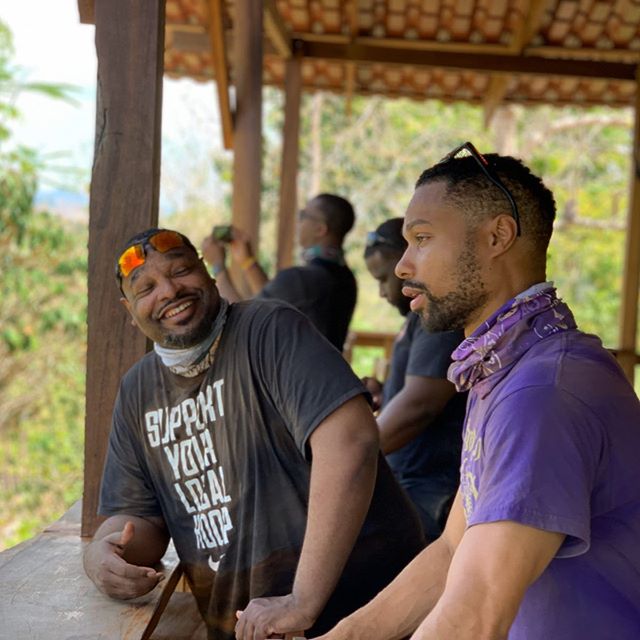 &ldquo;Yo Thad laugh like I said something funny so I can have a dope pic for the Gram.&rdquo;Thad burst out laughing and goes &ldquo;Son you wild&rdquo;. After the pic we both burst out laughing and proceeded to have an awesome trip😂. On Friday Nov