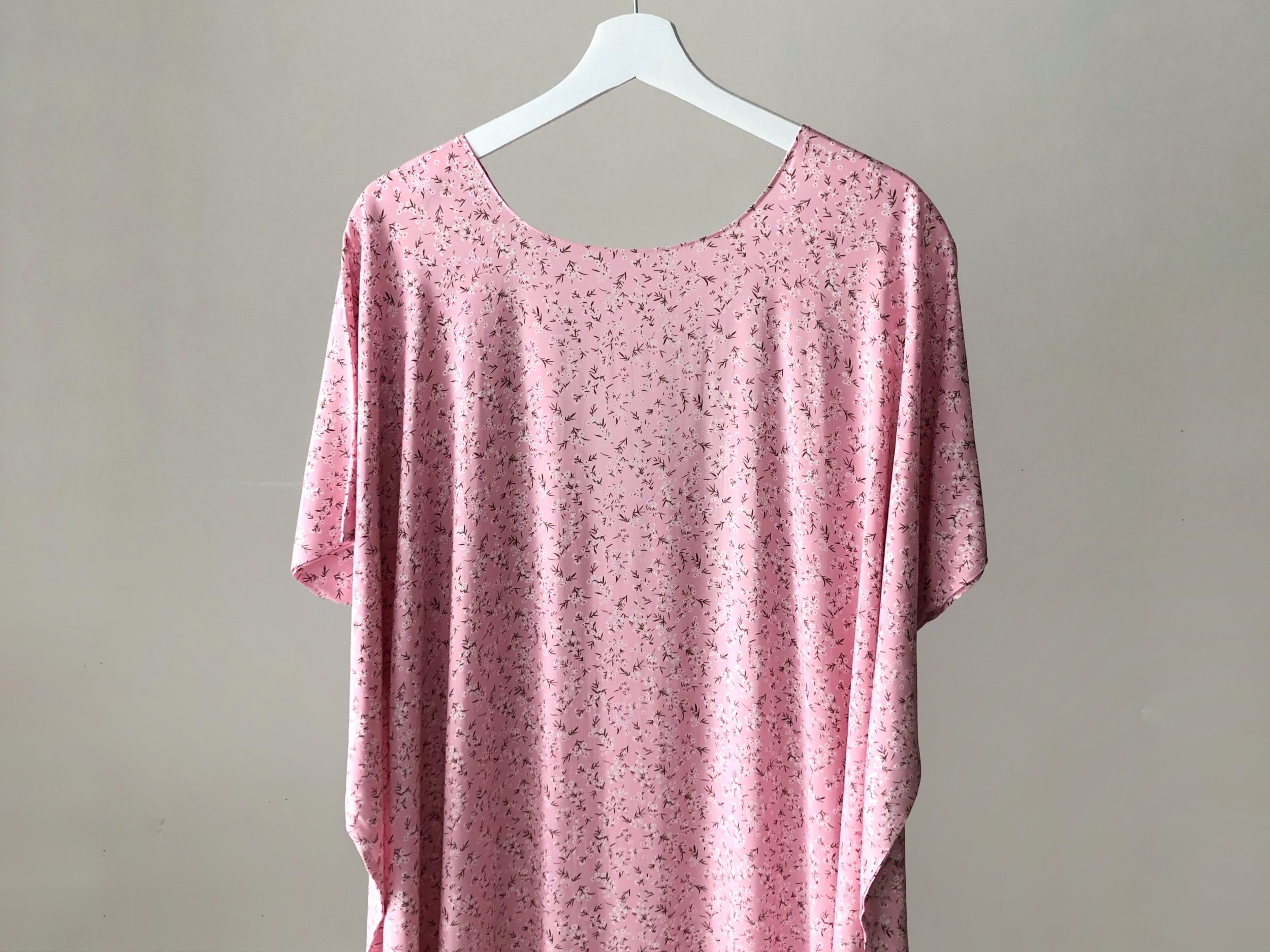 Baby Pink Floral Baati (garment) dress