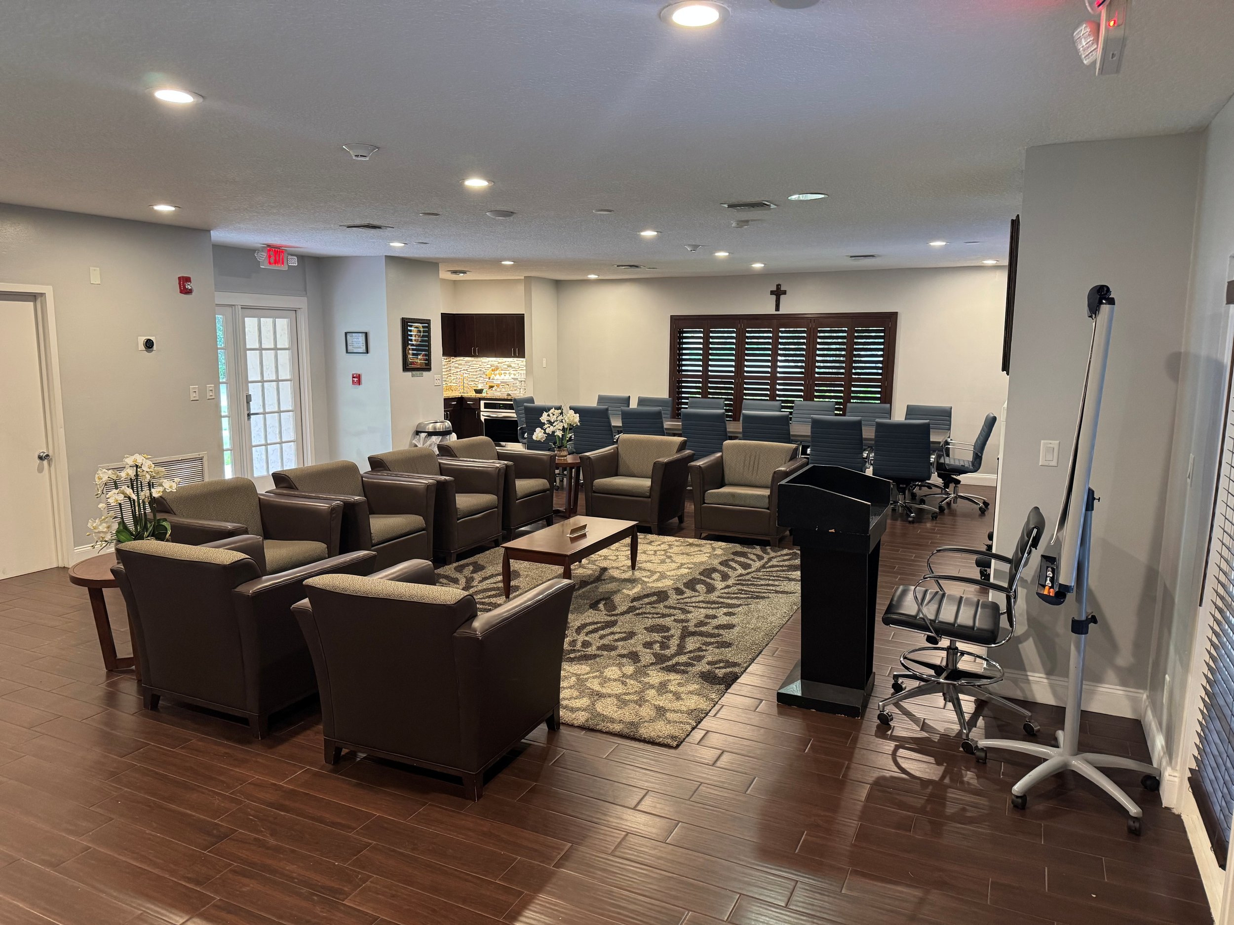 Interior Bldg 500.jpg