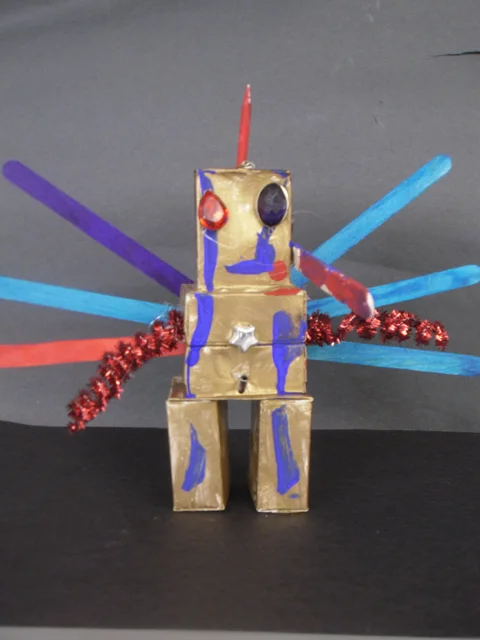 Nichole Talbott - CandyBox_Robot10.jpg