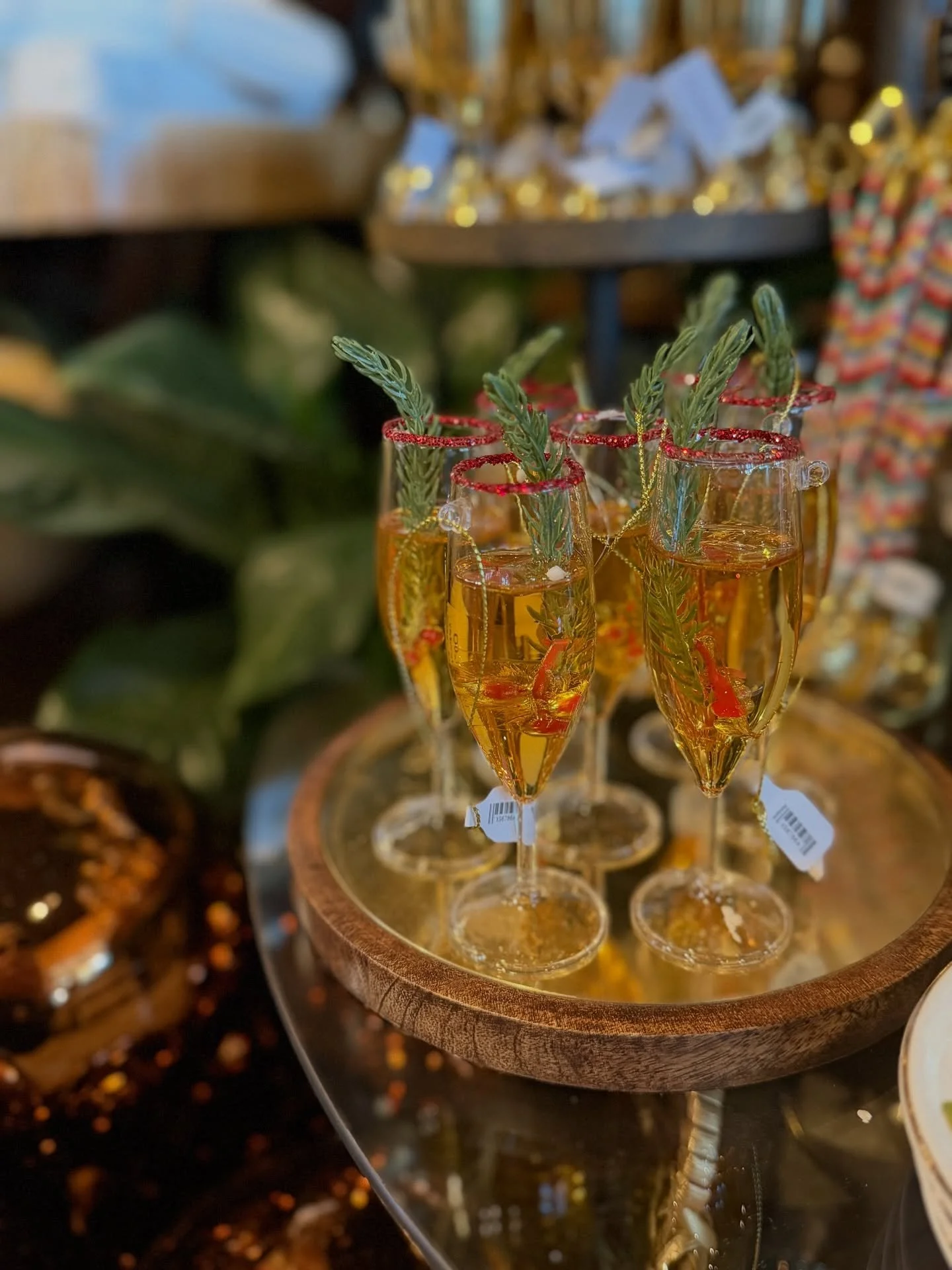 Did somebody say ORNAMENTS?! We are so excited for you to see the wide variety of ornaments and holiday decor that we have in the shop 🤩 enjoy this little sneak peek! 

Reminder: Black Shed is closed now thru November 6th. We will be reopening the e