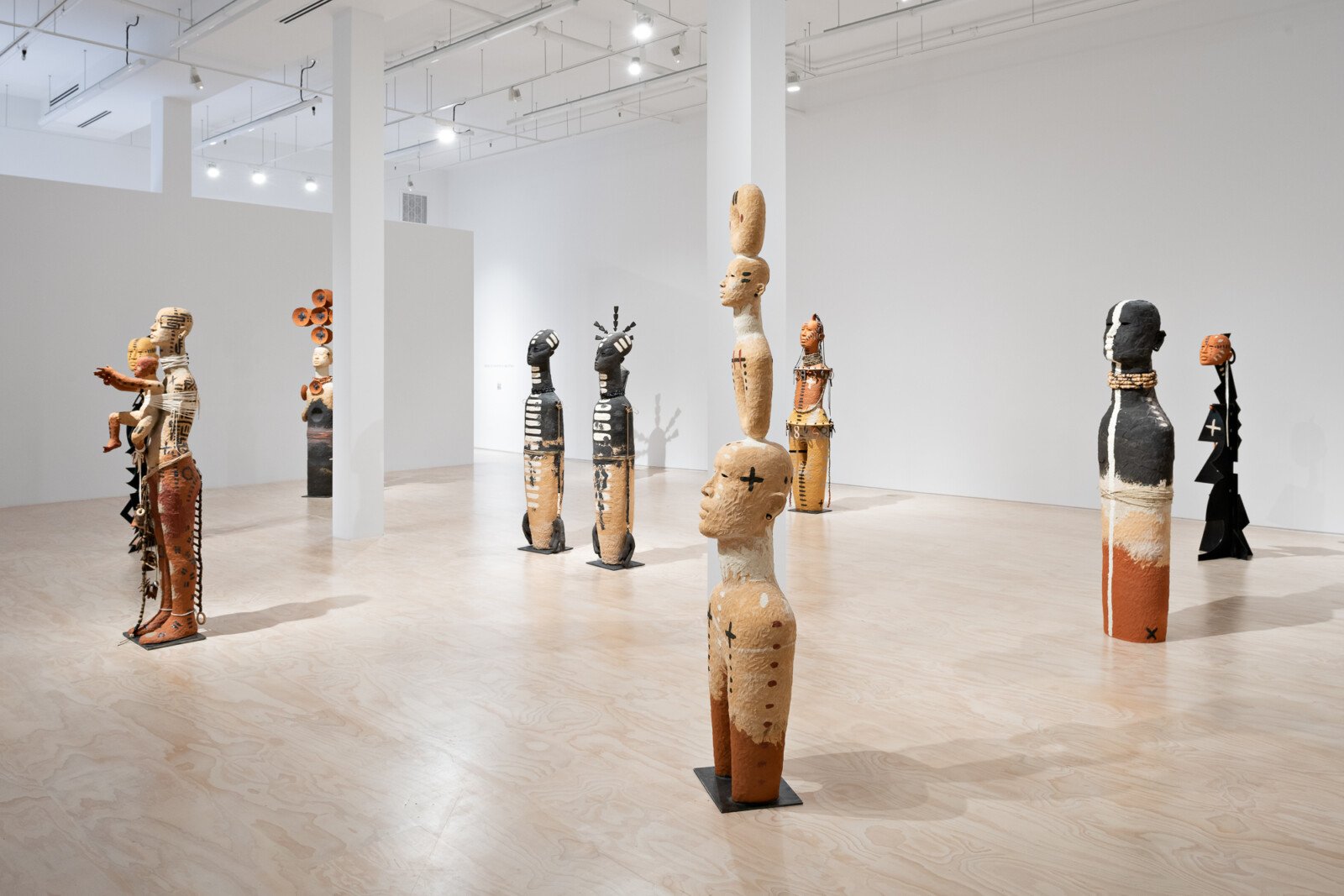 Simpson_Skeena-2023_Jessica-Silverman-San-Francisco-CA_Installation-view-17_Phillip-Maisel-1600x1067.jpg