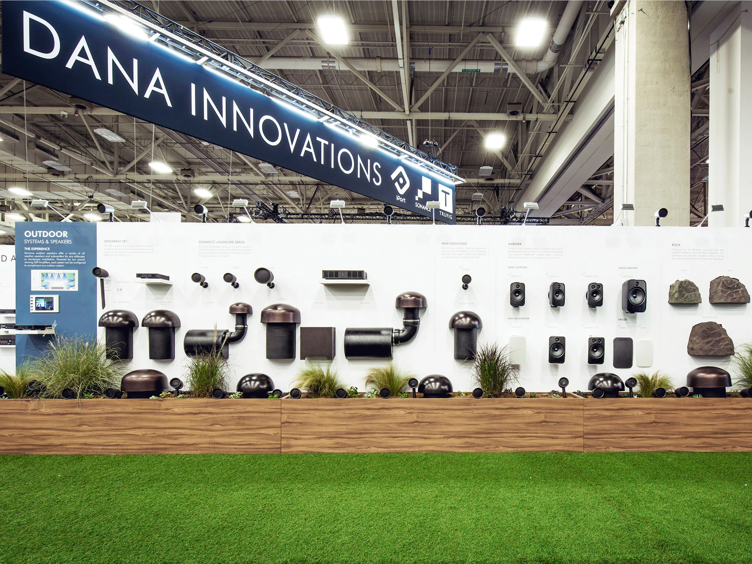 Pages - Assets - half-cedia 2016-8.jpg