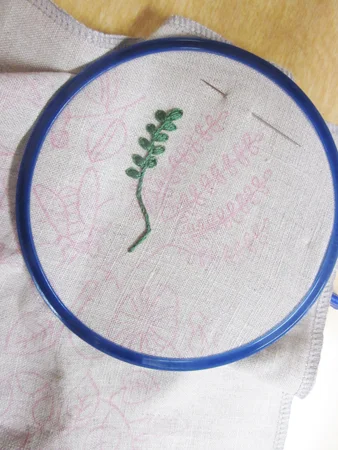 EmbroideredTree.jpg
