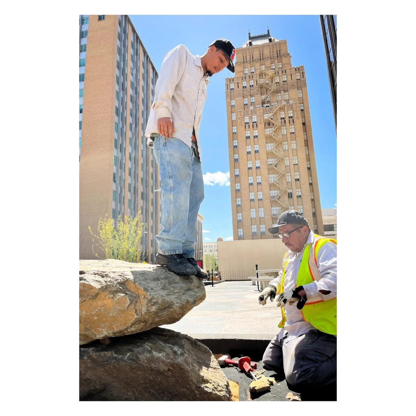 More Wells Fargo building progress pics 

@insituarc 

#elpaso 
#juarez 
#lascruces
