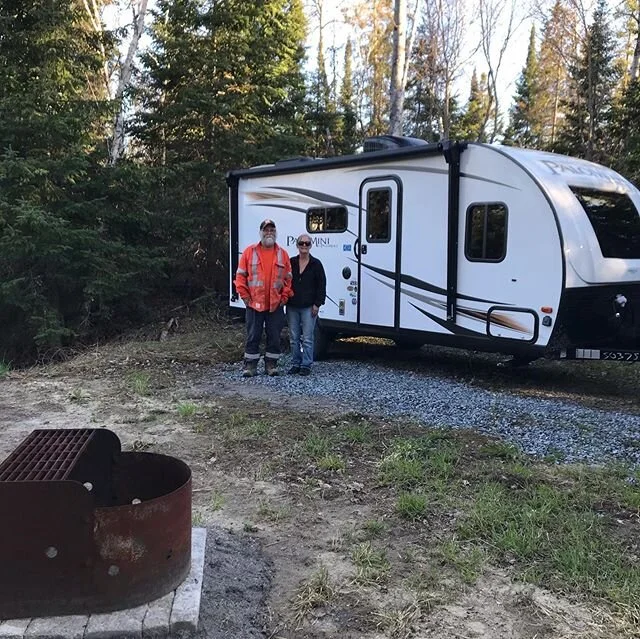 This is trailer site #3. A sunny, flat, privately treed lot. With access to beautiful Deer Lake. Comes with a fire pit. Docking is available, fishing is amazing 🎣 #deerlakecottageresort #trailerpark #westnipissing