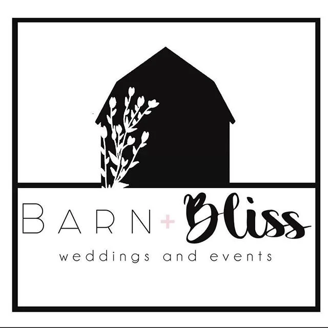 The Perfect Venue For An Outdoor Wedding💝Located 15 Minutes From #deerlakecottageresort #sudburybride #westnipissing #westnipissingresort #hotelsinthenorth #brides