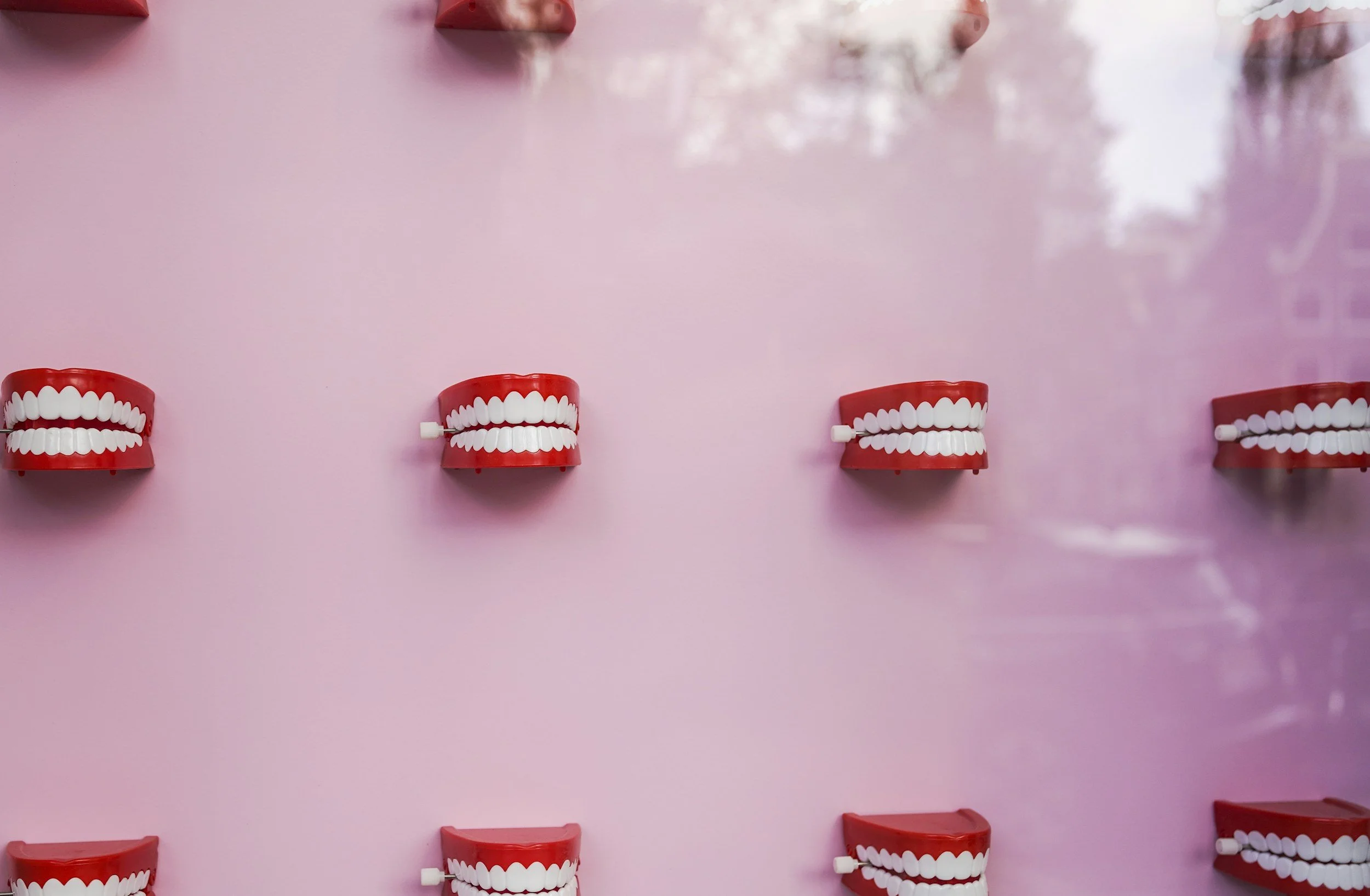 Dental Implants vs. Bridges: How to Choose the Right Tooth Replacement