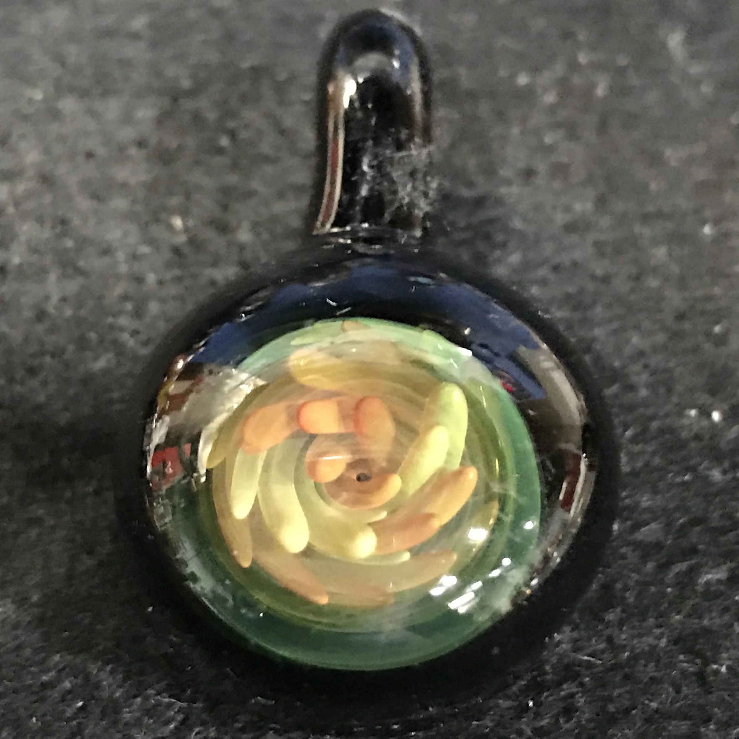 Pendant4.jpeg
