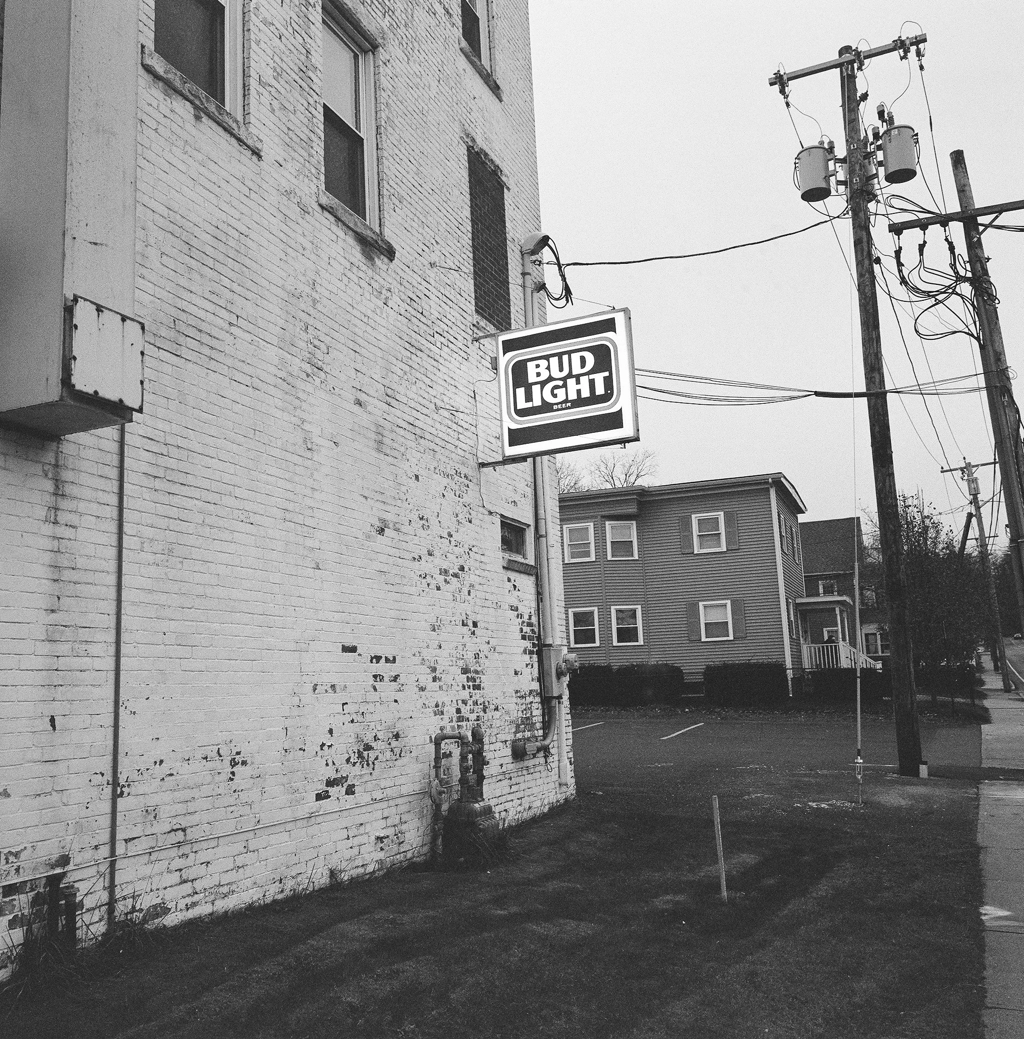 103573_0002.jpg