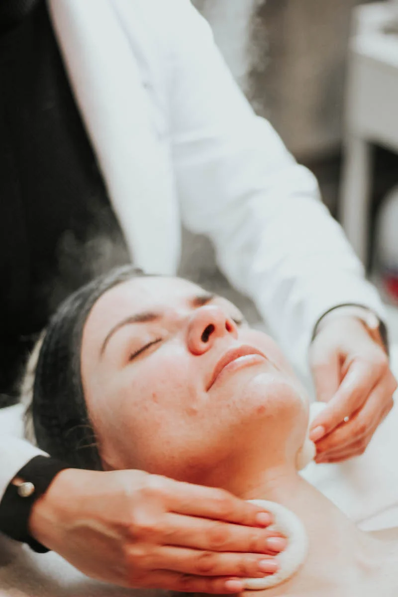 Monika Dixon of Monika Dixon Public Relations experiences “the green peel” at SoLux Med Spa in River North with Angelica Anaya.