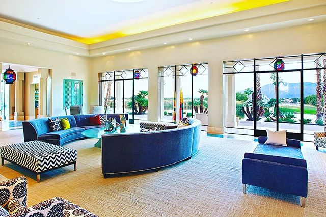 Lounge in luxury #mervgriffinestate #luxuryretreats #laquinta #mcleancompany #vacationrentals #corporateevents #coachella2019 #tedtalks #retreats #coachellavalley #palmsprings
