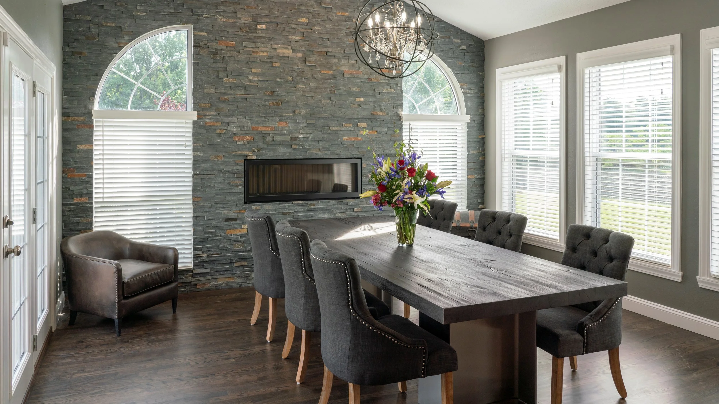dinning-room-remodel-wall-stone.jpg