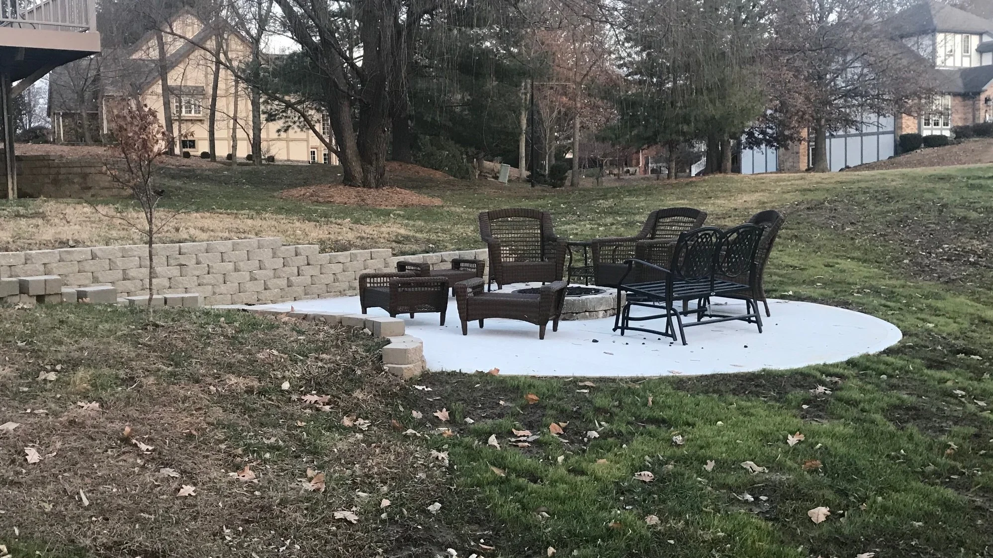 outdoor-gas-fire-pit-belleville.jpg