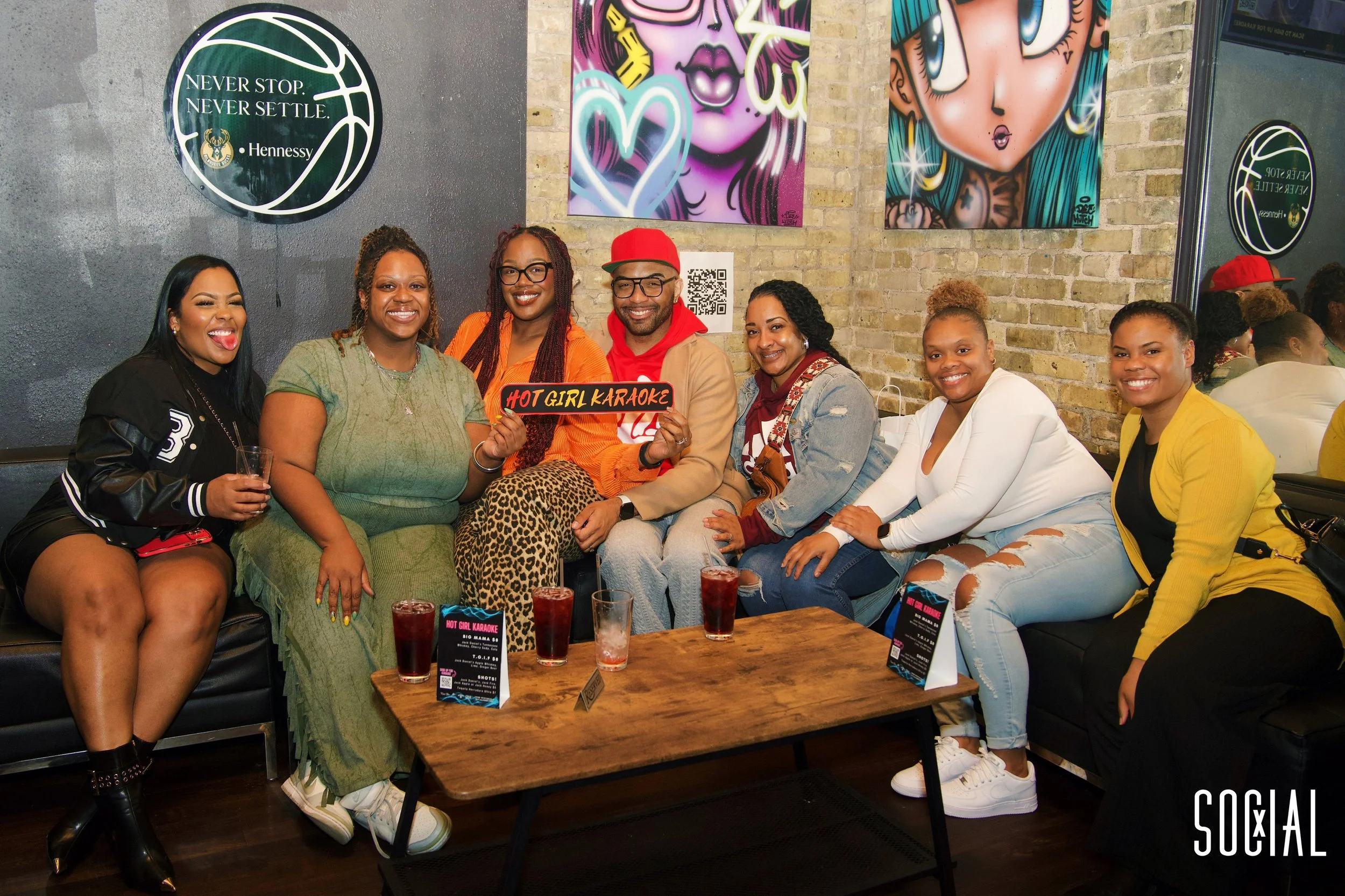 Hot Girl Karaoke 2025-44.jpg