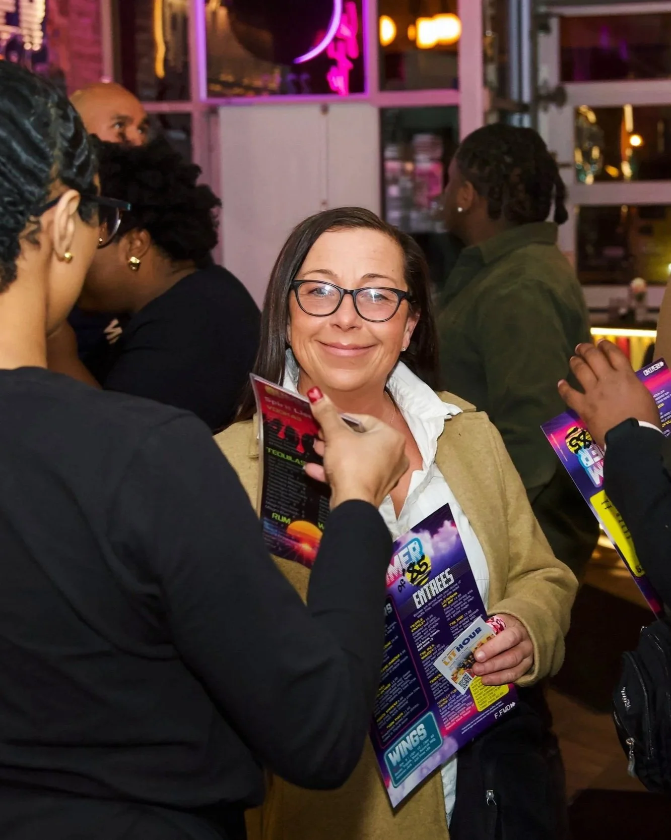  Join Social X MKE on Thursday, May 27 at Diaspora MKE Sports Bar &amp; Lounge for a night of good vibes, music, drinks, and connection on Milwaukee’s East Side. 