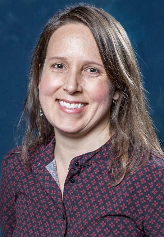 Amy+Headshot_FritzLiedtke-Freshbooks-11-18-028_Enhance_Color.jpg