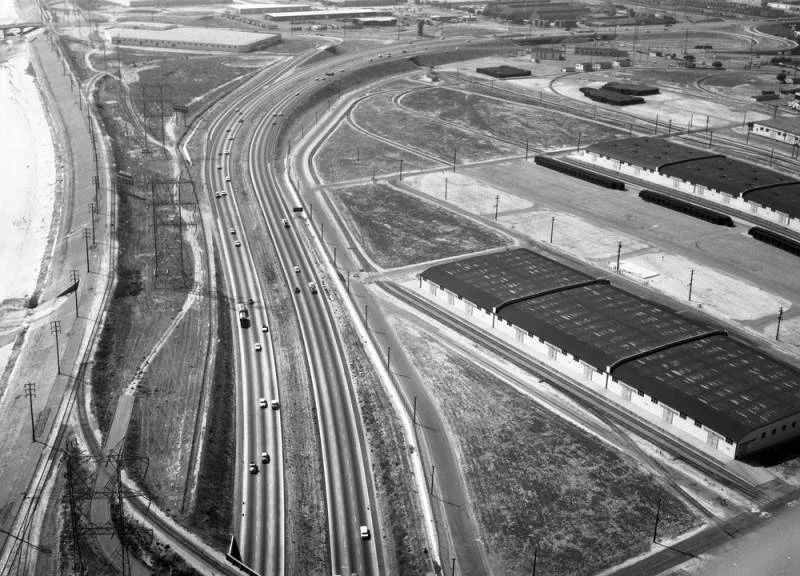 USC Collections Long_Beach_710_Freeway_looking_northwest.jpg