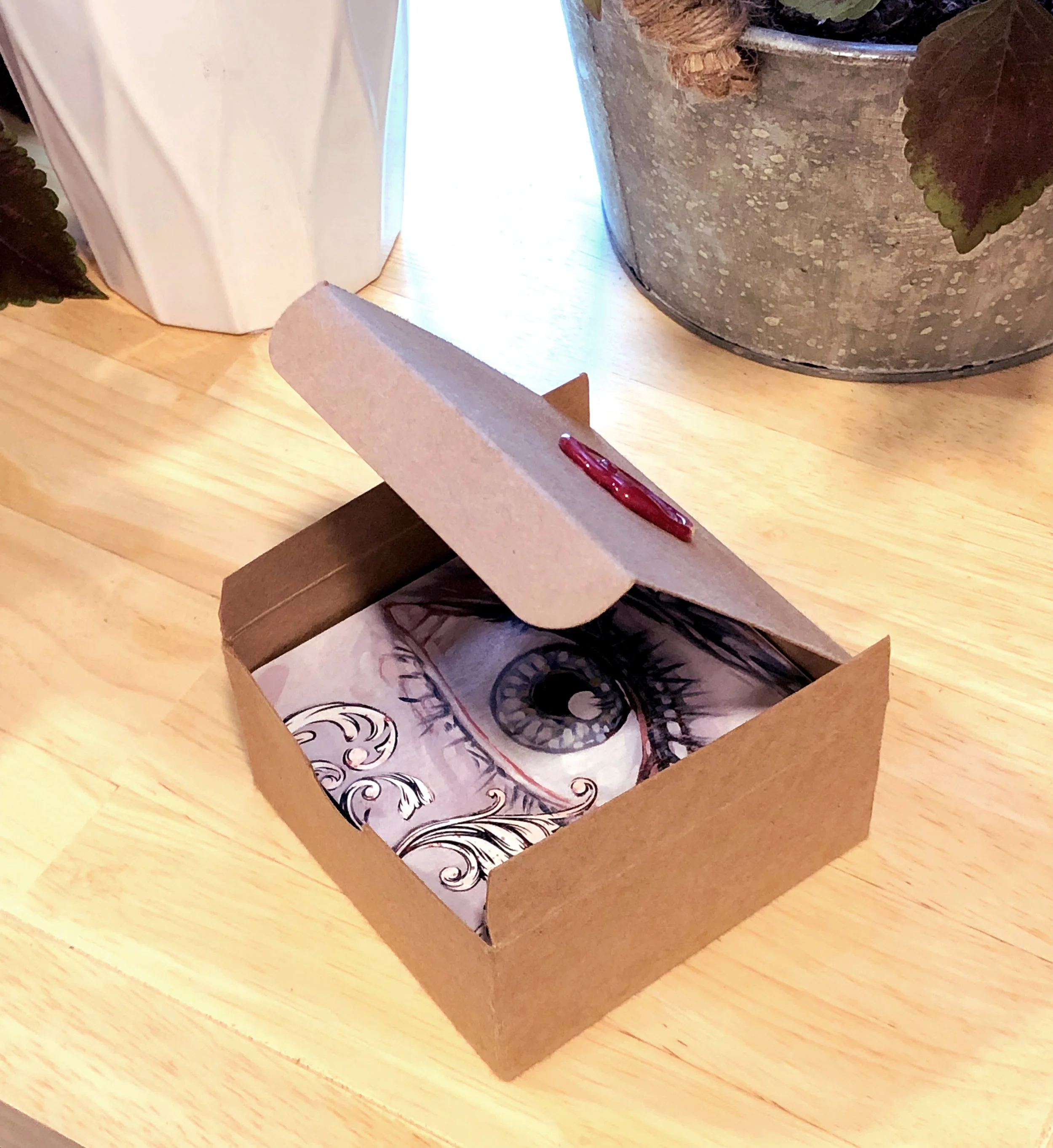 Wild Animal Coaster Box Beauty 2.jpg