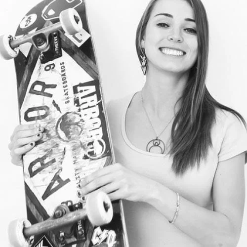 S2 / E4 AMELIA BRODKA &amp; EXPOSURE SKATE