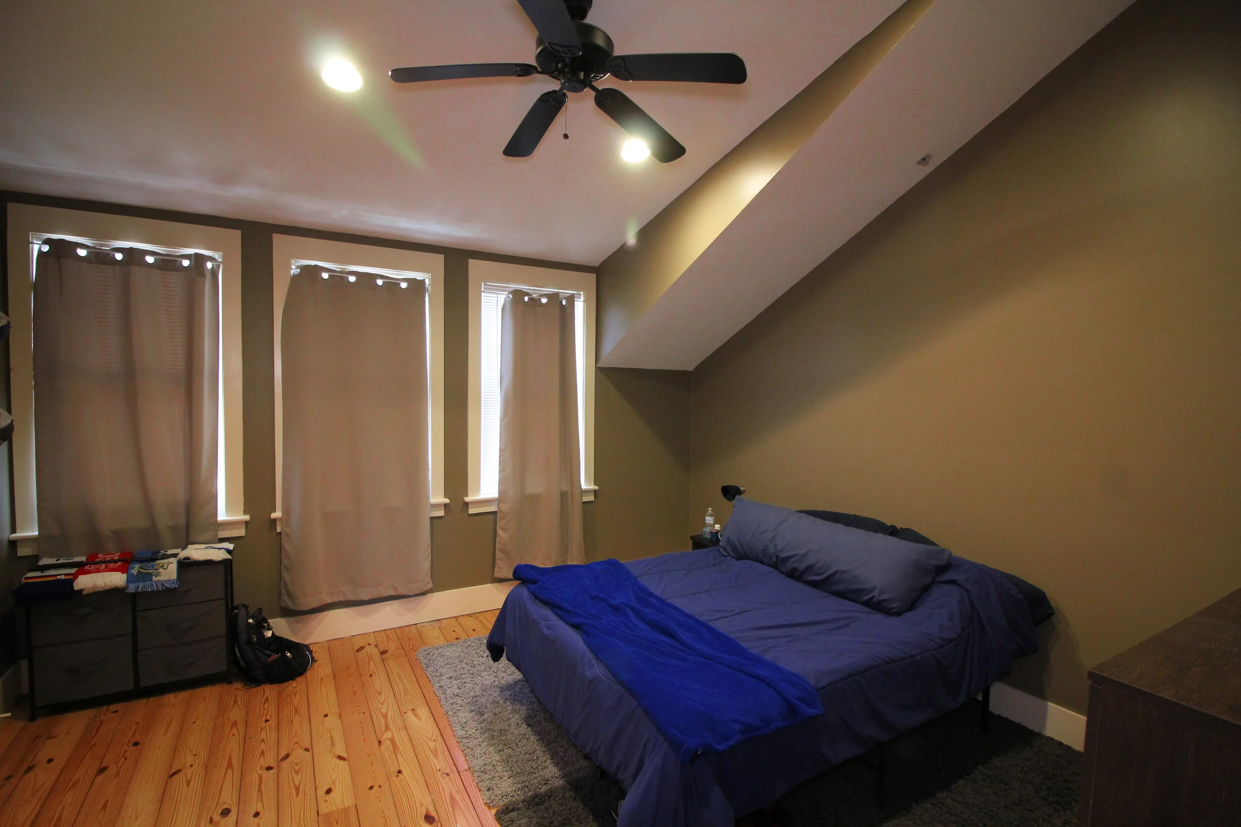 3bmarket2_3856.JPG