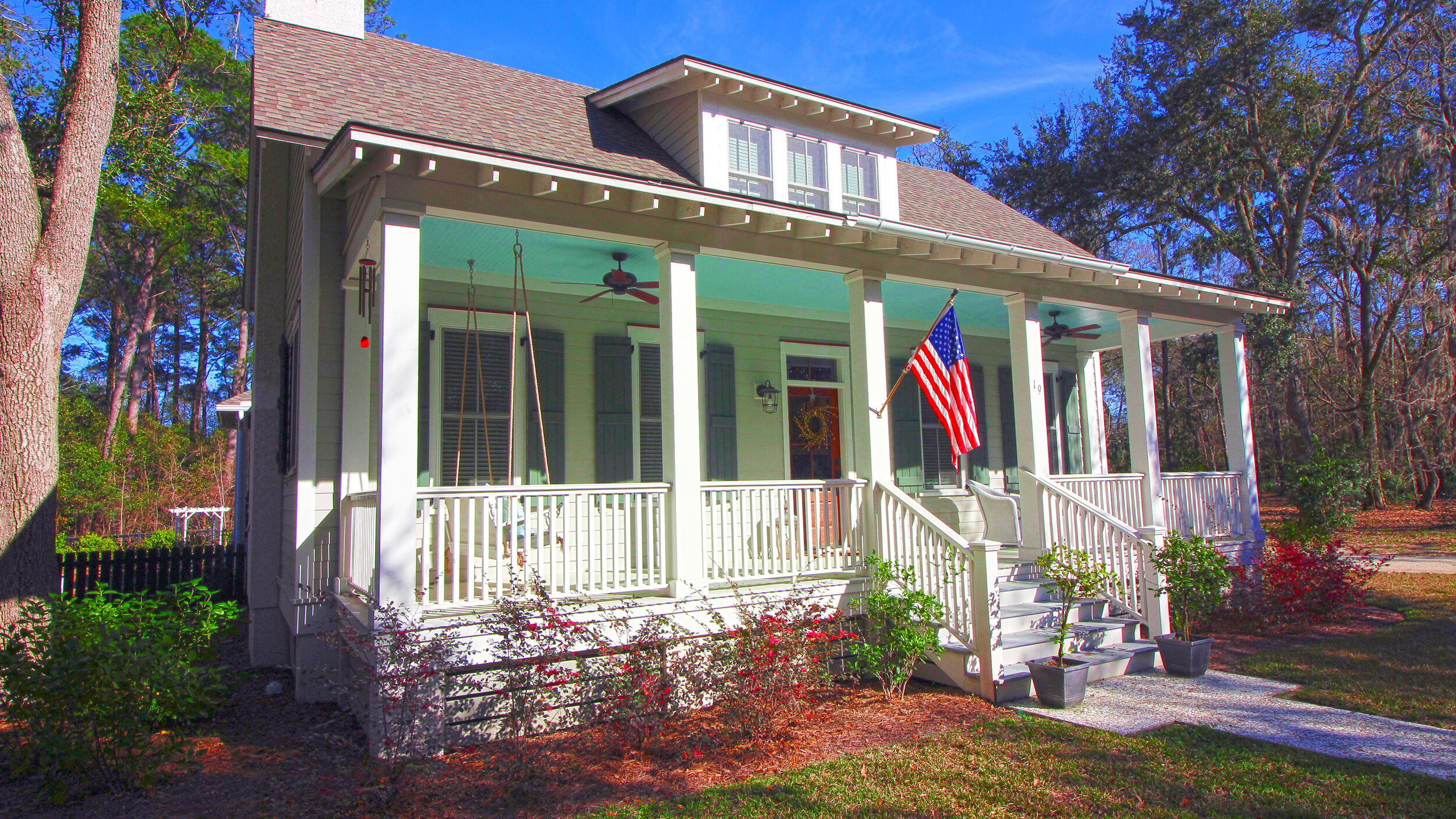 habersham_porch_1083.JPG