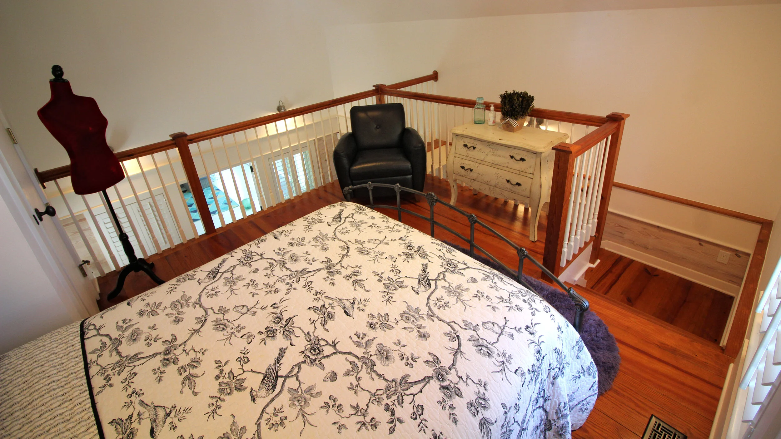 11riverplace_4388.JPG