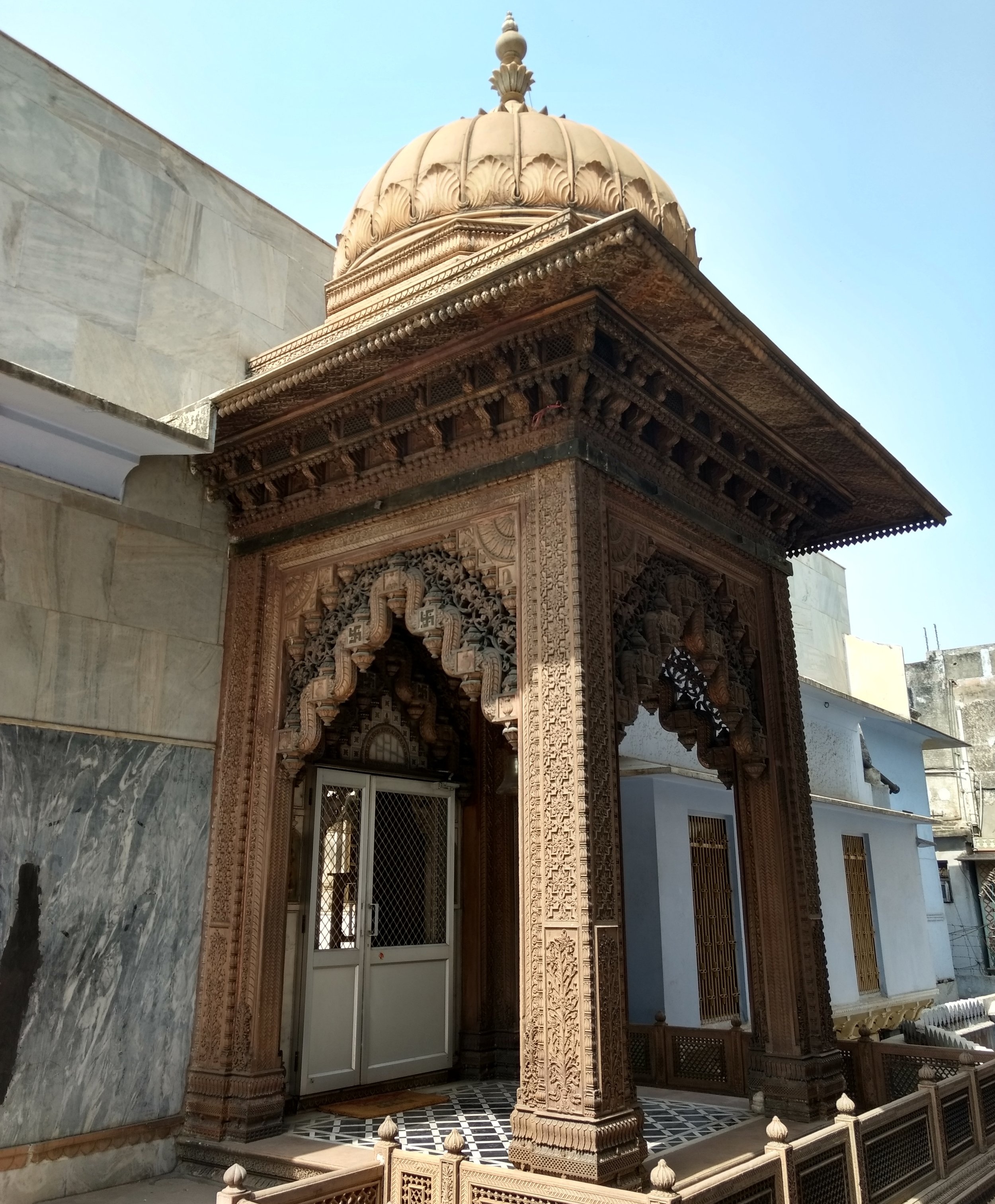 Naya Mandir Side View